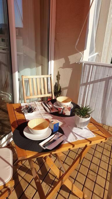 "Voyage En Mer" Splendide T3 Lumineux, Wi Fi Et Parking Gratuit Toulon Exterior foto